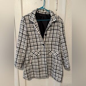 Stylish Black and White Plaid Women's Coat